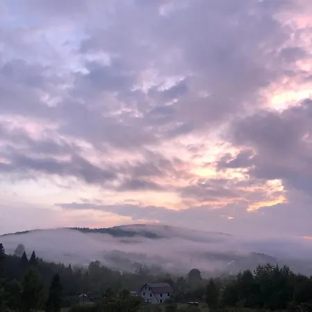 Belvedere-karpaty-panorama Skhidnytsia